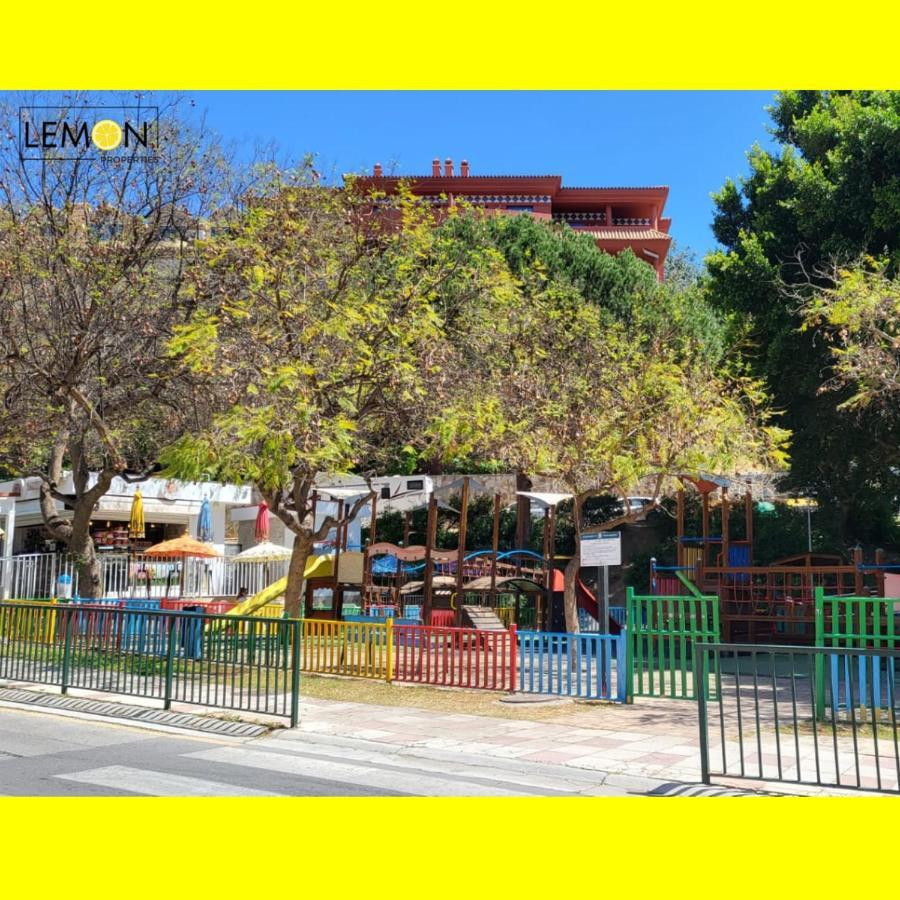 Lemon Beach Torrequebrada Apartament Беналмадена Екстериор снимка
